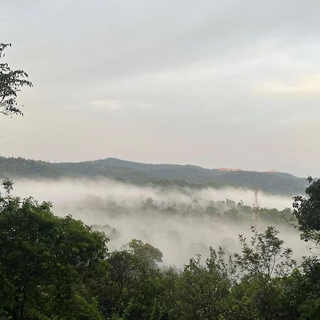 Suvarna Eco Village 마디케리 외부 사진