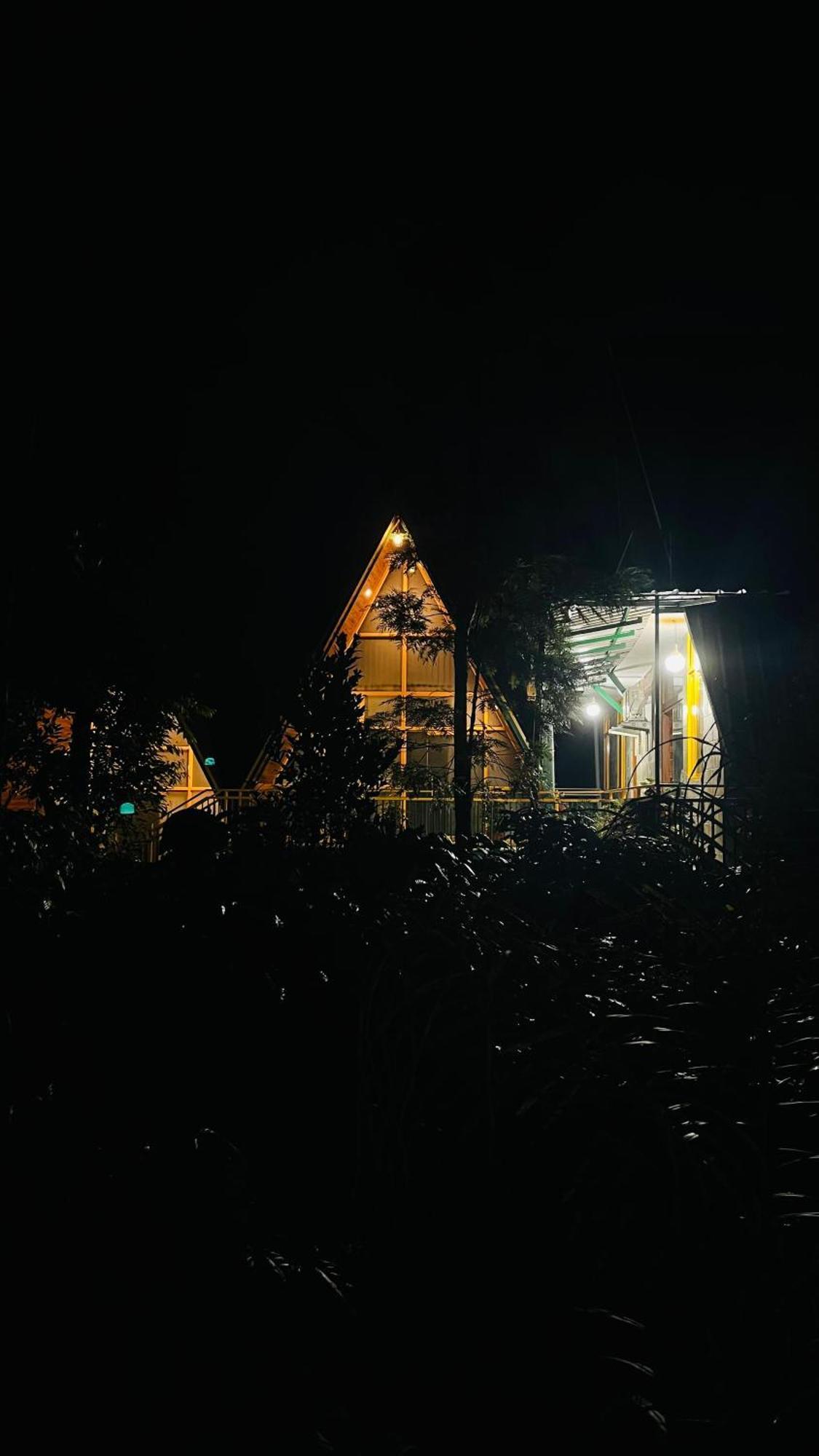 Suvarna Eco Village 마디케리 외부 사진